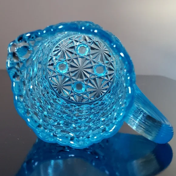 Vntg Fenton Daisy and Button Bright Aqua Blue Glass 5" Pitcher - Picture 5 of 14